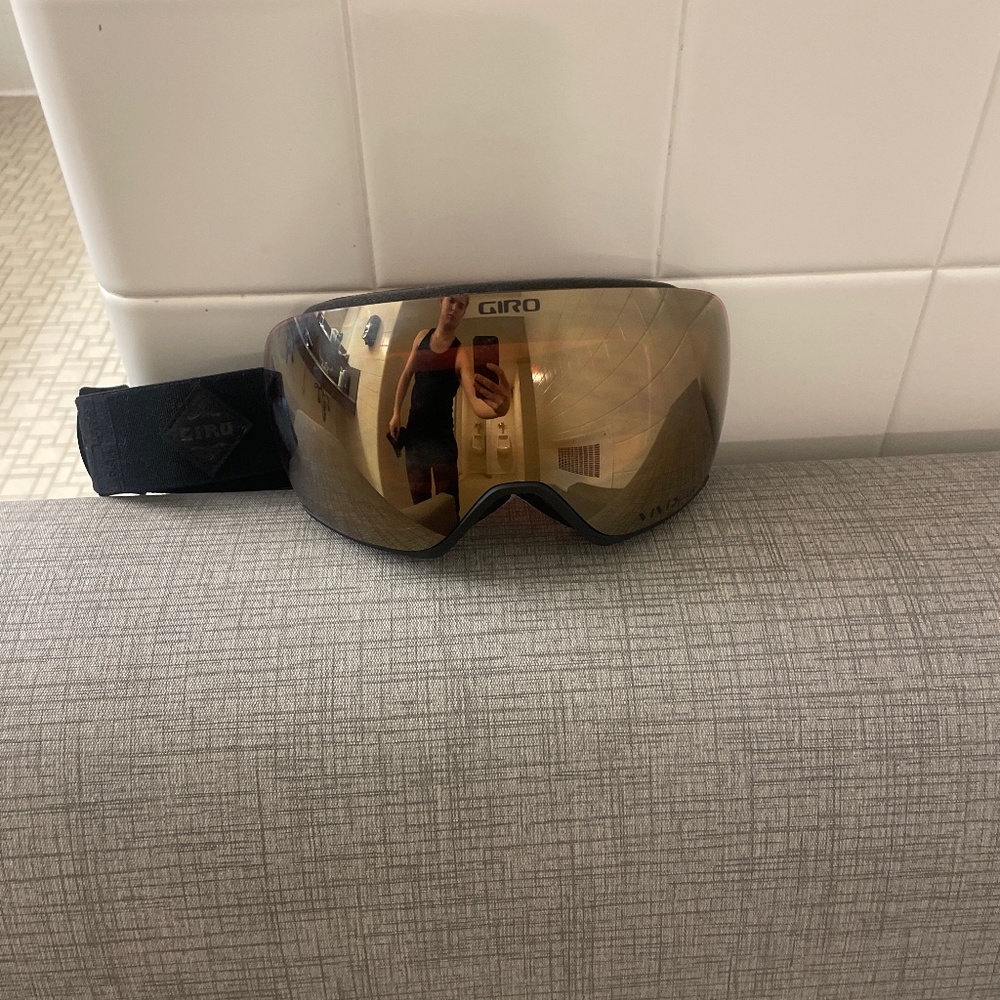 Ski goggles giro article II